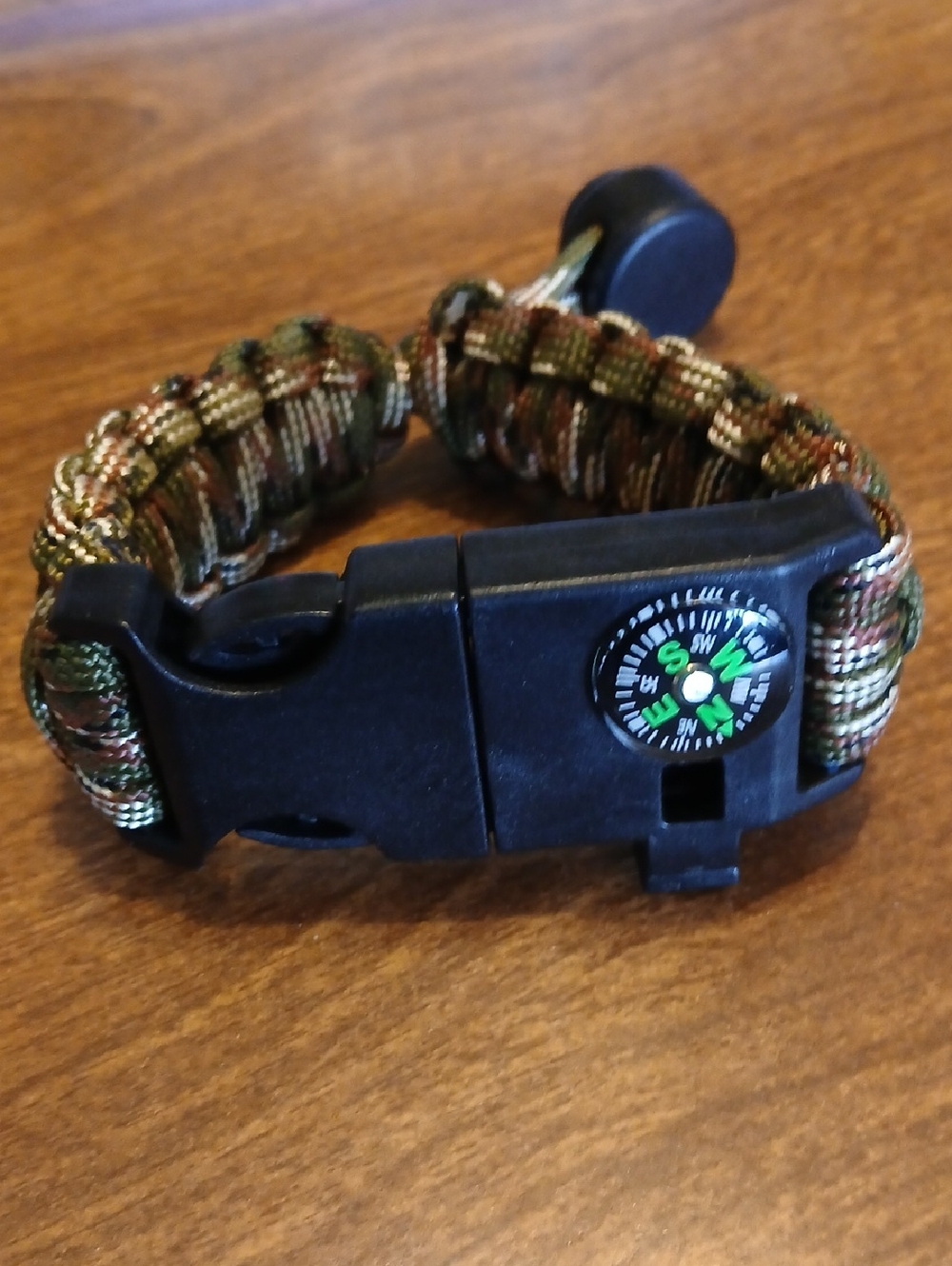 Camo Green Survival Paracord Bracelet with Compass